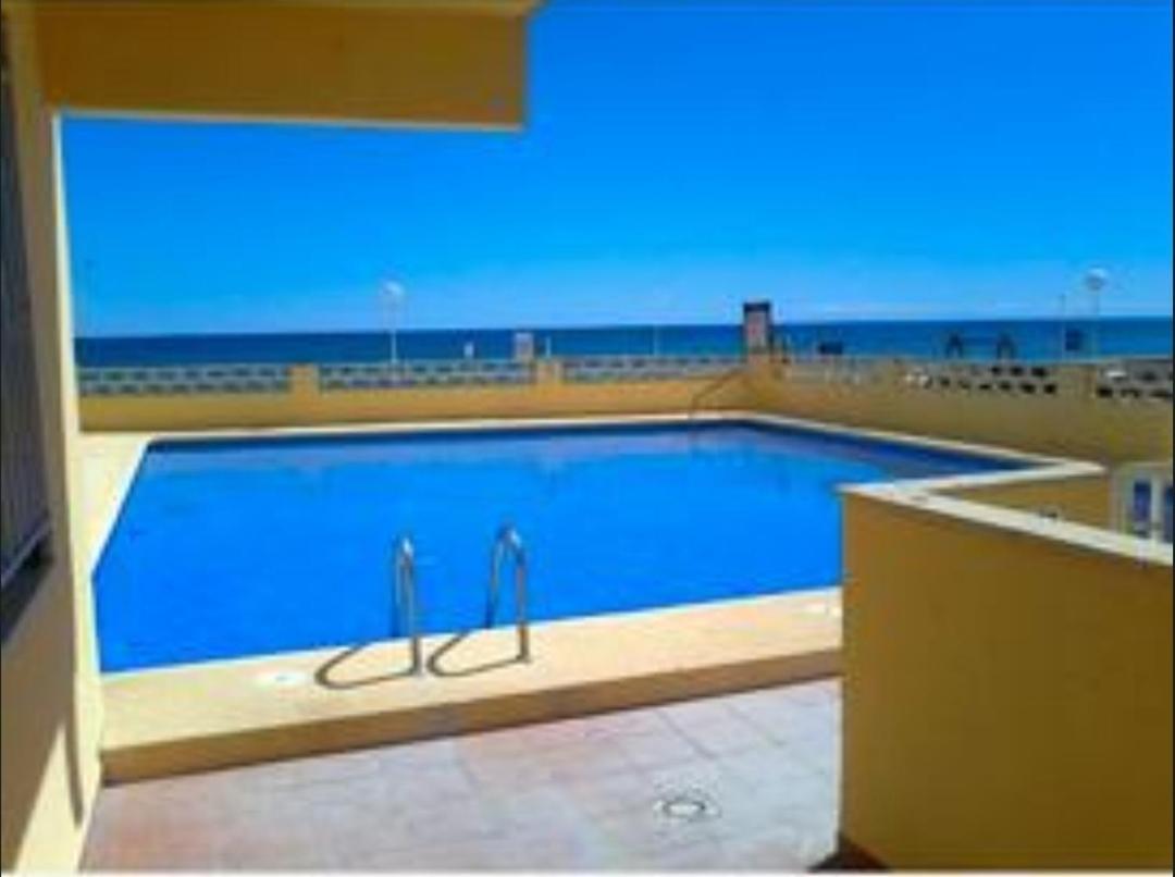Acogedor apartamento con vistas al mar. Bellreguard Exterior foto